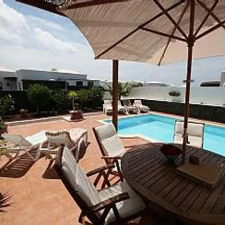 Playa Blanca Sleeps 6 Pool Wifi