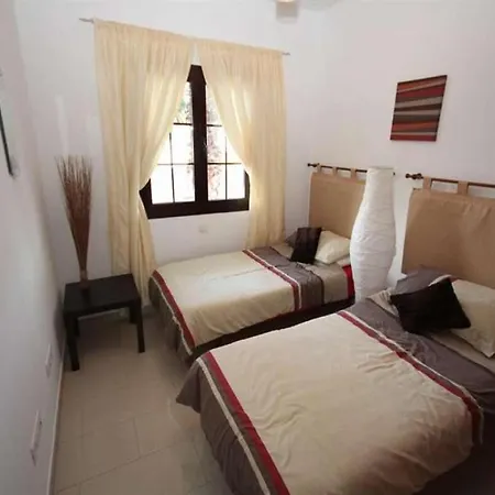 Playa Blanca Sleeps 6 Pool Wifi プラヤ・ブランカ